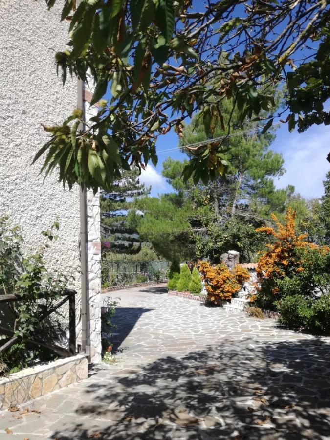 B&B Nel Verde Montesano sulla Marcellana 외부 사진