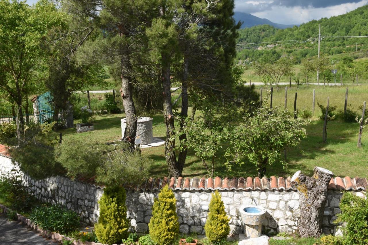 B&B Nel Verde Montesano sulla Marcellana 외부 사진