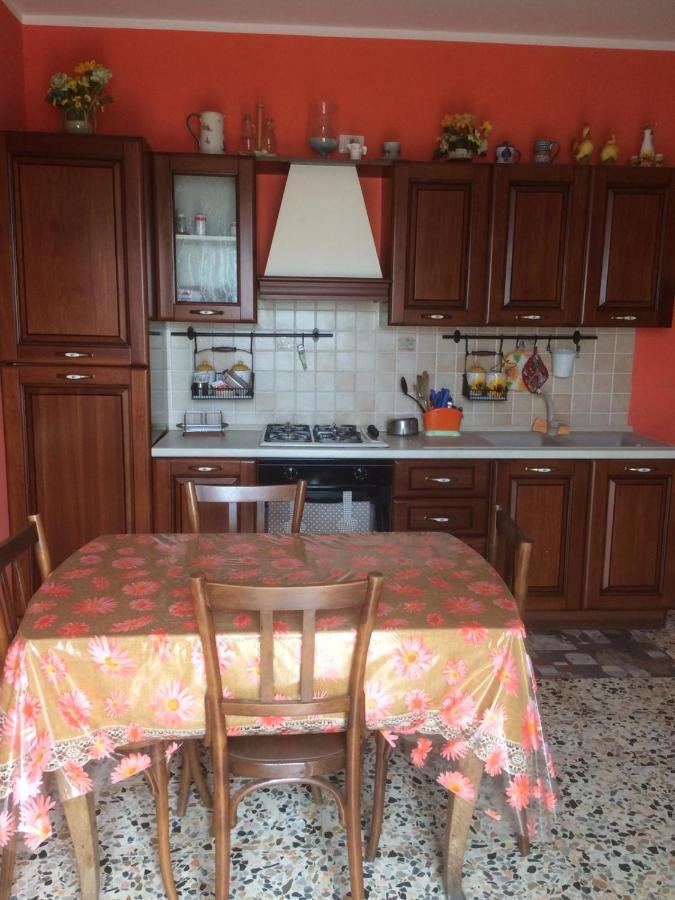 B&B Nel Verde Montesano sulla Marcellana 외부 사진